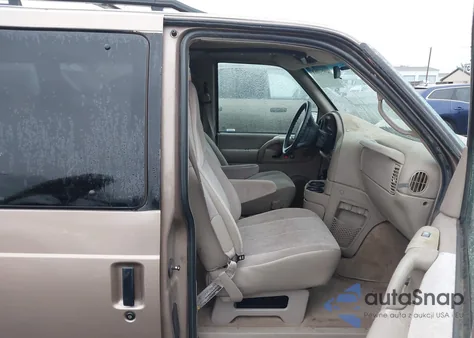 2001 Chevrolet Astro Ls z USA, uszkodzony, nr VIN 1GNDM19W21B114260